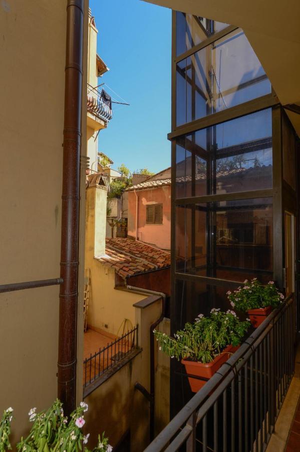 Апарт отель Campo De Fiori Relais Рим Экстерьер фото